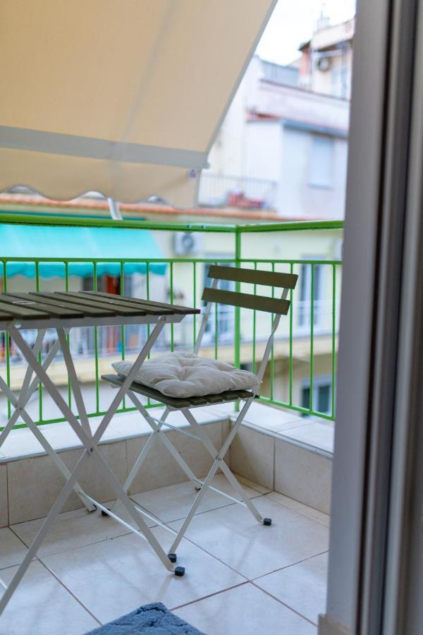 Niovi, Stylish Apartment Near The Waterfront سالونيك المظهر الخارجي الصورة