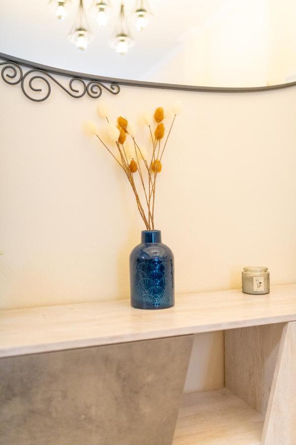 Niovi, Stylish Apartment Near The Waterfront سالونيك المظهر الخارجي الصورة