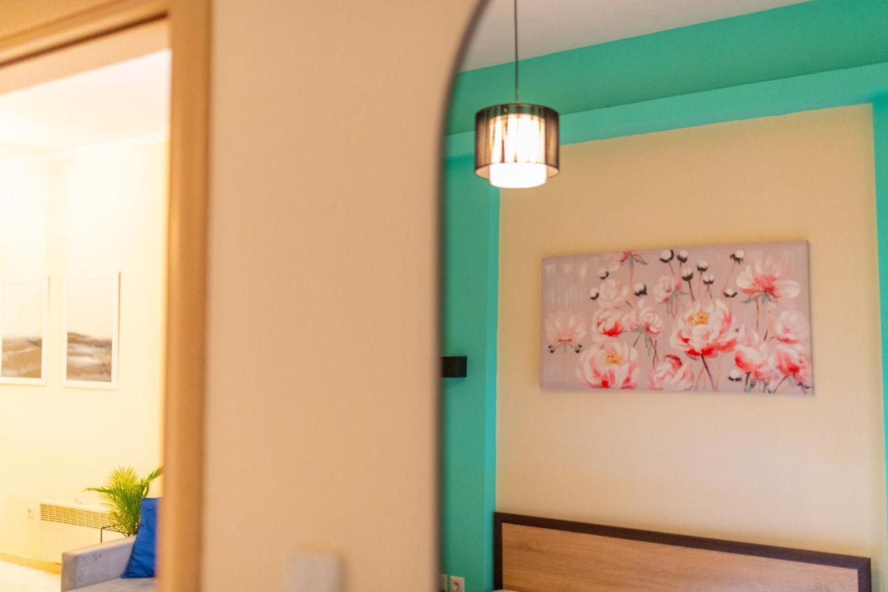 Niovi, Stylish Apartment Near The Waterfront سالونيك المظهر الخارجي الصورة